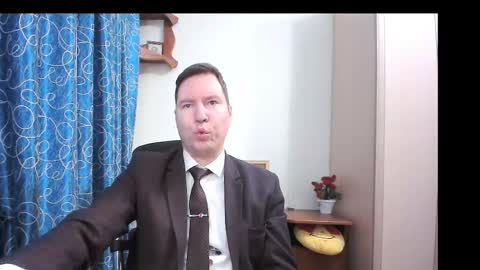 Snapshot of secret_lover_xxx chatting on 11-04-25, 08:35 Secret lover XXX online show from 11-04-25, 08:35