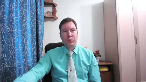 Snapshot of secret_lover_xxx chatting on 05-18-26, 02:01 Secret lover XXX online show from 05-18-26, 02:01