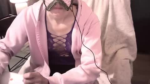 Snapshot of secretanni chatting on 04-20-26, 08:54 Anni online show from 04-20-26, 08:54
