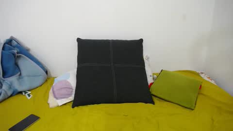 Cherry online show from 11-20-25, 04:01