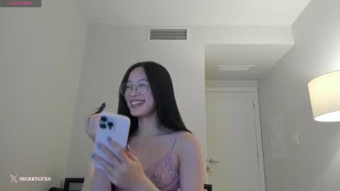 Angela online show from 02-04-25, 08:56