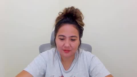 Snapshot of secretlover010101 chatting on 01-11-25, 02:36 MILAN online show from 01-11-25, 02:36