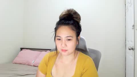 Snapshot of secretlover010101 chatting on 02-21-25, 05:13 MILAN online show from 02-21-25, 05:13