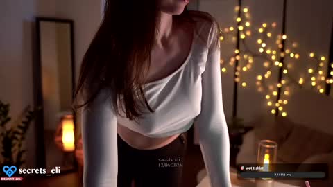 Snapshot of secrets_eli chatting on 06-12-26, 05:56 Eliz online show from 06-12-26, 05:56