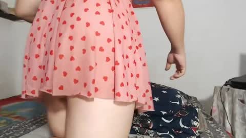 Snapshot of seduction_84x chatting on 06-28-26, 02:28 Deborah and Damin online show from 06-28-26, 02:28