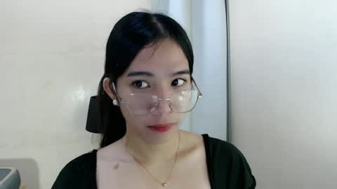 Snapshot of seductive_abia chatting on 06-15-26, 06:59 JUST CALL ME ABIA online show from 06-15-26, 06:59