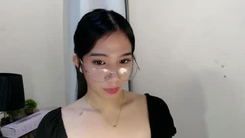 Snapshot of seductive_abia chatting on 06-23-26, 06:44 JUST CALL ME ABIA online show from 06-23-26, 06:44
