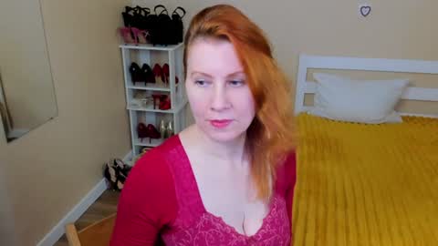 Snapshot of seductive_foxy_ chatting on 07-29-26, 01:59 seductive_foxy_ online show from 07-29-26, 01:59