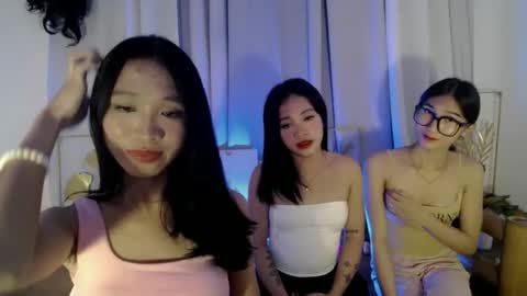 Snapshot of seductive_kimxxx chatting on 03-27-26, 04:51 your miss universe kim online show from 03-27-26, 04:51