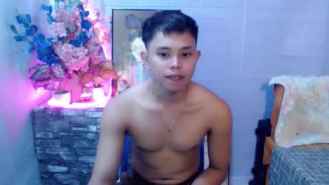 Max online show from 05-23-26, 05:12