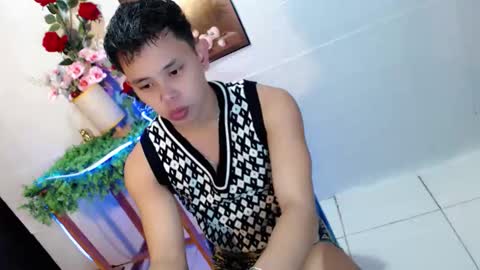 Snapshot of seductive_maxxx chatting on 06-03-26, 09:12 Max online show from 06-03-26, 09:12