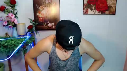 Snapshot of seductive_maxxx chatting on 07-02-26, 08:20 Max online show from 07-02-26, 08:20