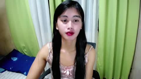 Snapshot of seductive_monicaxxx chatting on 06-24-26, 08:30 NIK online show from 06-24-26, 08:30