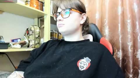 seductive_she_wolf online show from 03-10-26, 05:18