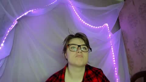 seductive_she_wolf online show from 05-18-26, 11:38