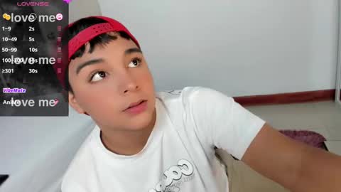 seductivo online show from 02-01-25, 03:19