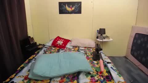 TYRA online show from 02-21-26, 01:28