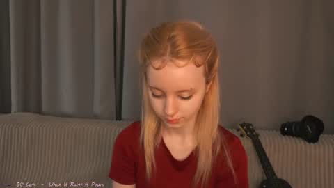 Snapshot of seebunny chatting on 07-19-26, 04:54 See Its honey bunny im Lana online show from 07-19-26, 04:54