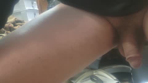 Snapshot of seeker404 chatting on 11-01-25, 07:43 Seeker online show from 11-01-25, 07:43