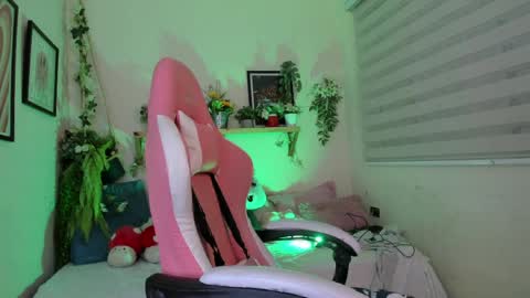 Yeyis  online show from 04-09-26, 03:06