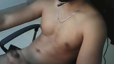Snapshot of sek99 chatting on 03-15-26, 07:25 sek99 online show from 03-15-26, 07:25