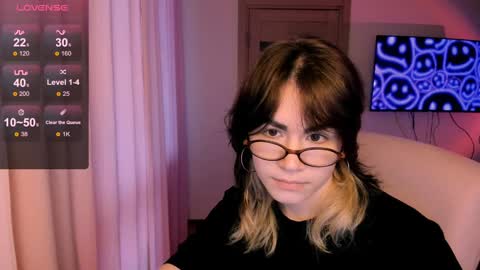 Snapshot of selectrra chatting on 01-23-25, 11:37 selectrra online show from 01-23-25, 11:37