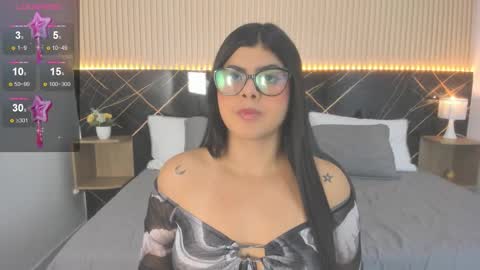 Selena online show from 02-19-26, 02:29