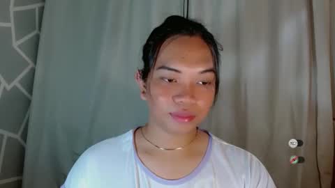 Snapshot of selena_fuckdoll chatting on 02-01-26, 05:06 Selena online show from 02-01-26, 05:06