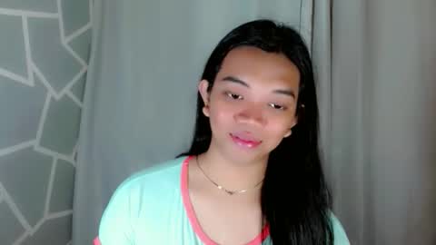 Snapshot of selena_fuckdoll chatting on 02-25-26, 01:43 Selena online show from 02-25-26, 01:43