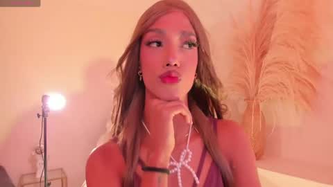 Selena Rogers online show from 05-30-26, 04:59