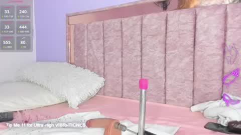 Snapshot of selene_cute05 chatting on 07-10-26, 10:23 selene_cute05 online show from 07-10-26, 10:23