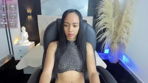 selene_diior online show from 05-08-26, 11:48