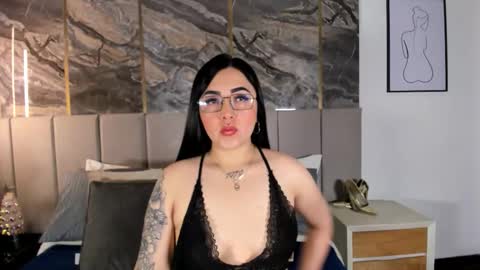 Snapshot of selene_shay chatting on 11-26-25, 12:06 Selene online show from 11-26-25, 12:06