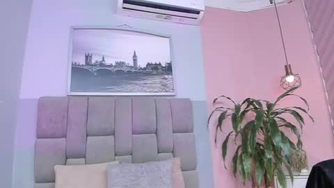 Selene online show from 03-10-26, 03:44