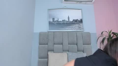 Selene online show from 04-04-26, 07:44