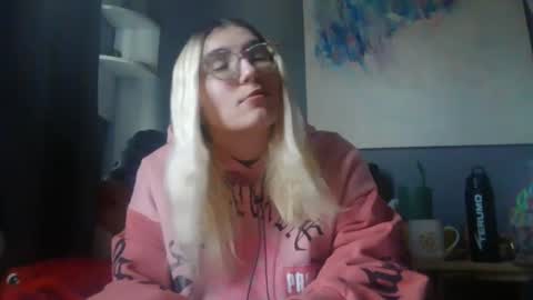 Selene online show from 12-24-24, 06:17