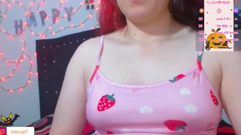 Selene G  online show from 10-29-25, 04:48