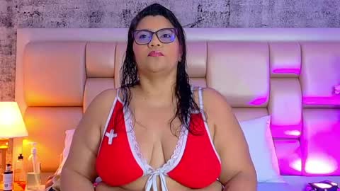 Snapshot of selennacooper chatting on 04-28-26, 11:37 Selenna Cooper online show from 04-28-26, 11:37