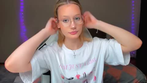 Simon and Alice online show from 09-13-25, 09:36