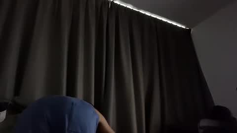 Julian Kinky Bi-guy online show from 11-15-25, 10:12