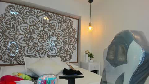 Snapshot of selket_ chatting on 01-07-25, 11:05 Selket online show from 01-07-25, 11:05