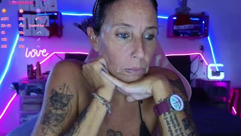 Selvaggia Del Caribe online show from 12-28-24, 04:30