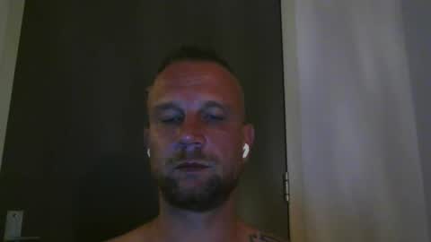 Snapshot of sence08 chatting on 10-26-25, 10:58 sence08 online show from 10-26-25, 10:58