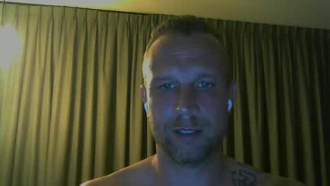 Snapshot of sence08 chatting on 02-27-26, 04:12 sence08 online show from 02-27-26, 04:12