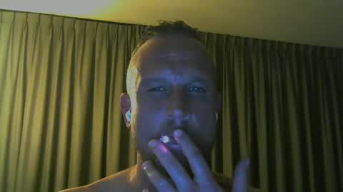 Snapshot of sence08 chatting on 03-15-26, 09:32 sence08 online show from 03-15-26, 09:32