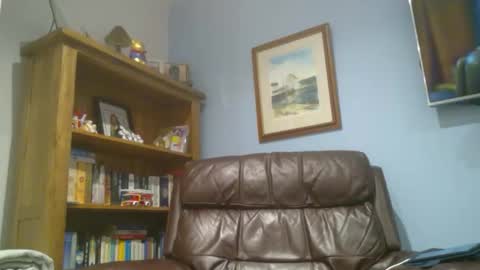 Snapshot of seniorfuntime1556 chatting on 02-09-25, 09:17 Summiteer online show from 02-09-25, 09:17