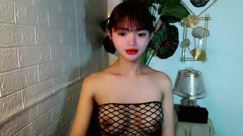 Snapshot of sensational_yeng chatting on 05-31-26, 05:53 sensational_yeng online show from 05-31-26, 05:53
