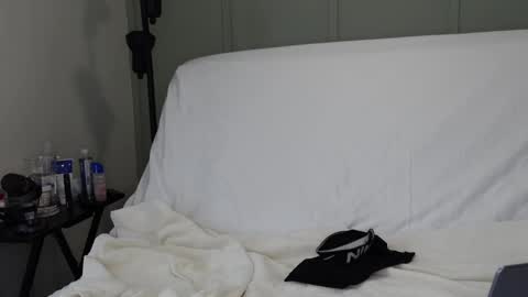 Snapshot of sensatyr chatting on 02-01-25, 07:02 Daddy Dave online show from 02-01-25, 07:02