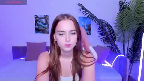 Snapshot of sensual_amy_ chatting on 09-26-25, 08:29 Emily online show from 09-26-25, 08:29