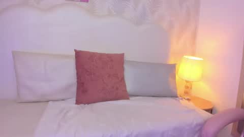 sensual_aura online show from 02-13-25, 06:30